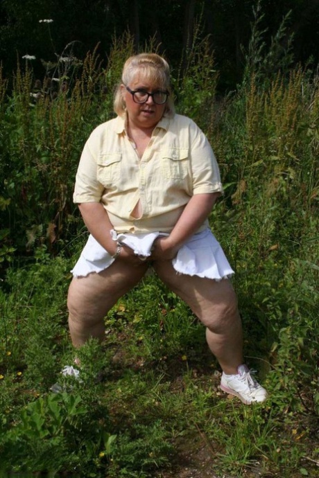 thick granny twerk hot xxx pic