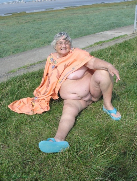 granny barbie pornographic pics