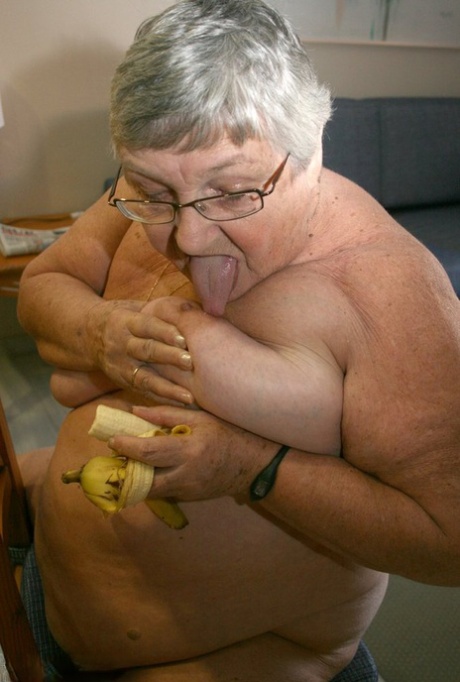 90 year old weightlifter woman sex img