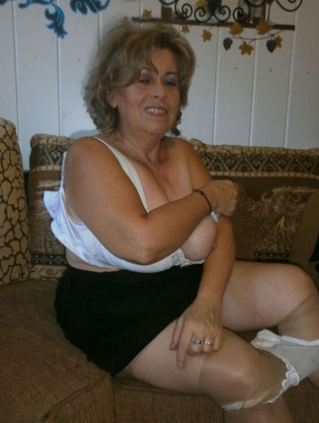 65 yr old woman having sex xxx photos