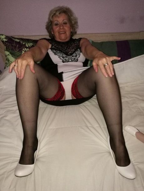 old woman middle eastern hot sexy img