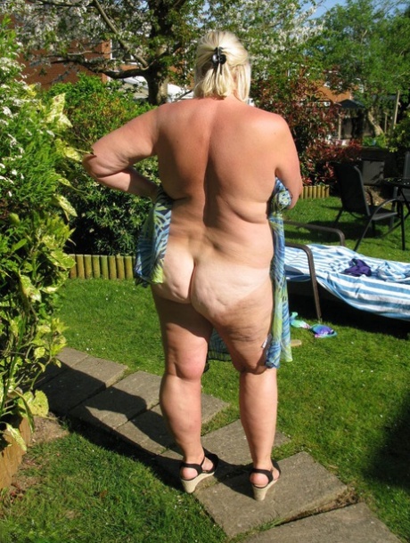 real granny shared sexy nude picture