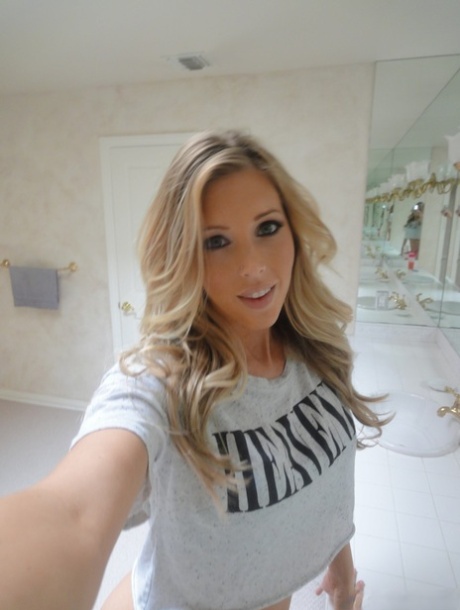 Samantha Saint star pretty img